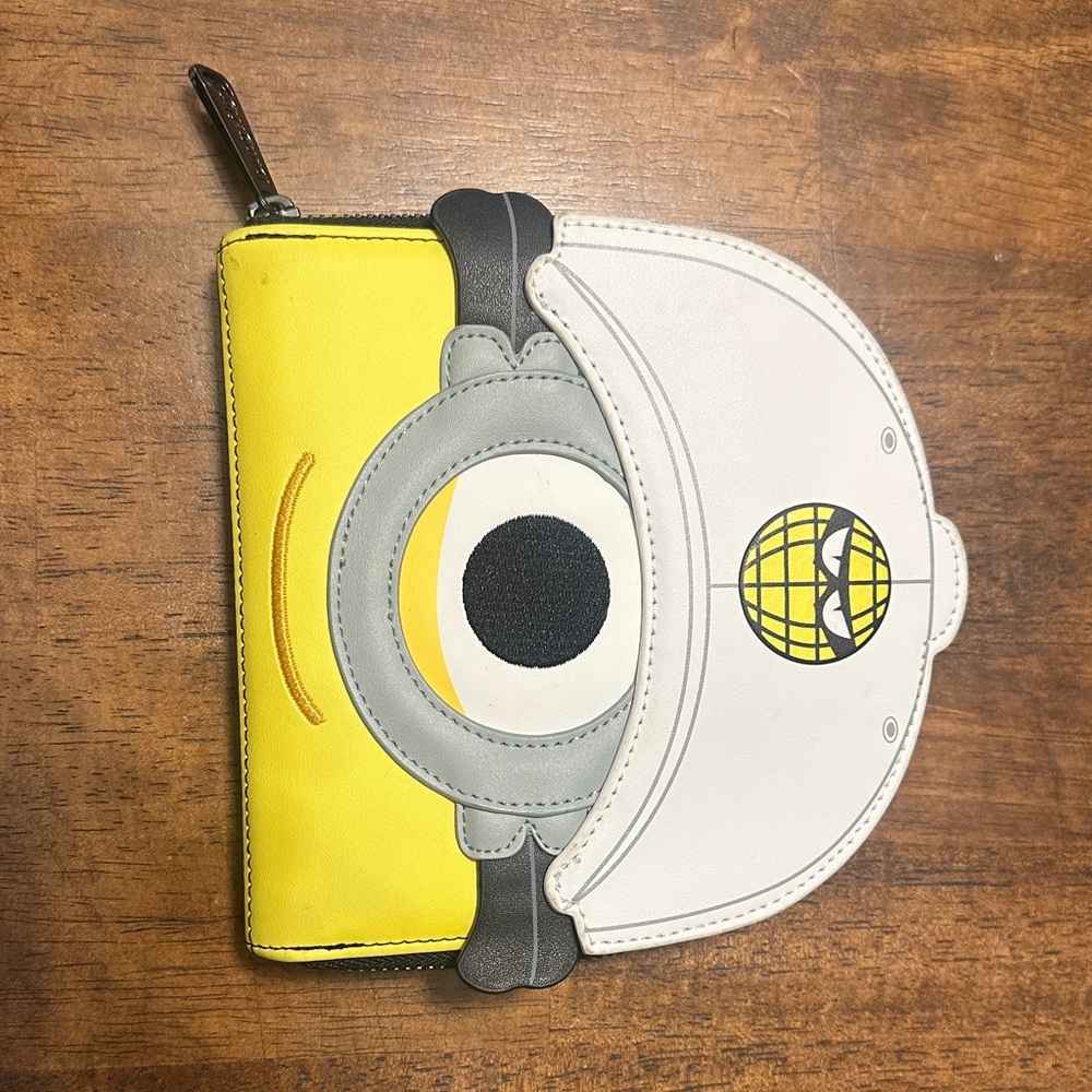 Loungefly Yellow and White Minion Wallet